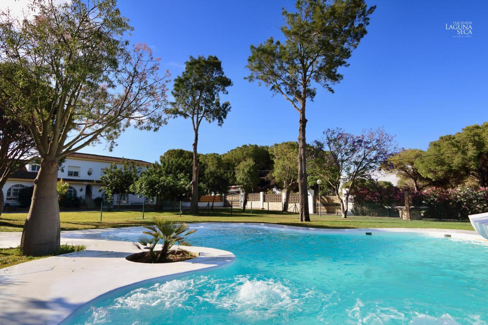 Hacienda Laguna Seca - Apart. Lavanda ชิกลานา เด ลา ฟรอนเตรา ภายนอก รูปภาพ